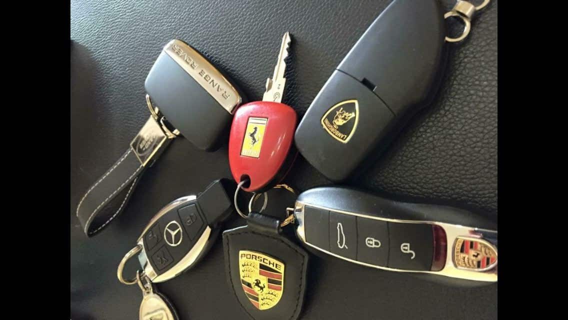 Reparación de llaves de coches.